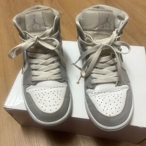 Nike Women's Gray and White High-Top Sneakers